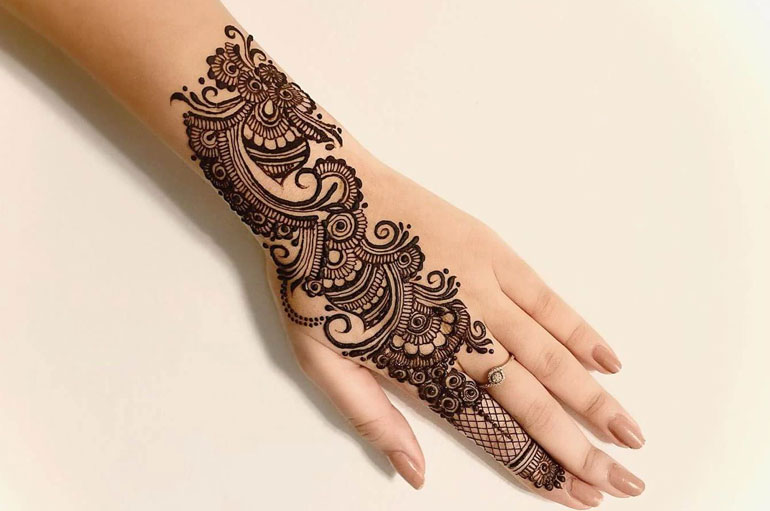 Arabic Mehandi Artist In Gurugram, Haryana, & Delhi NCR